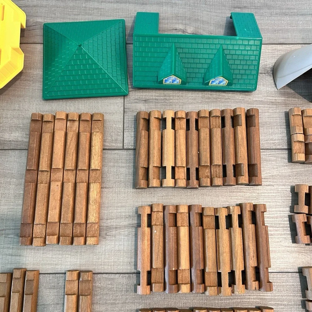 Vtg 1998 LINCOLN LOGS Lot Roofing pieces 1, 2, 3, 4 Notches RARE Wagon Teepee